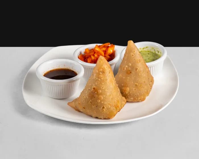 Vegetable Samosas (2 Pcs)